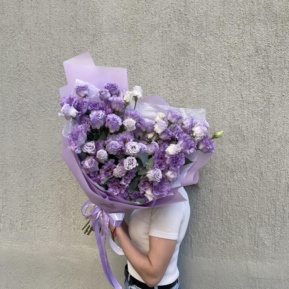 Монобукет из фиолетовой эустомы